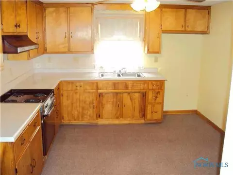 309 S Cherry, Paulding, OH 45879 photo 3