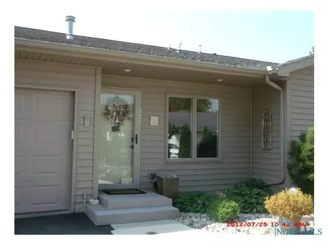 304 Park Pl, Archbold, OH 43502 photo 1
