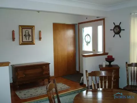 3144 Springtime, Oregon, OH 43616 photo 4