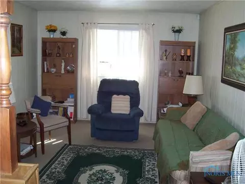 219 Independence, Toledo, OH 43607 photo 2