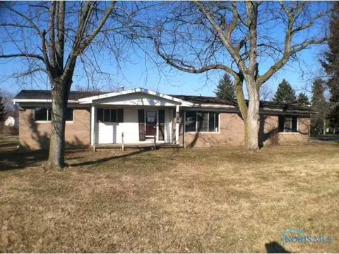 719 E Jackson, West Unity, OH 43570 photo 1