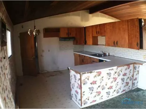 719 E Jackson, West Unity, OH 43570 photo 7