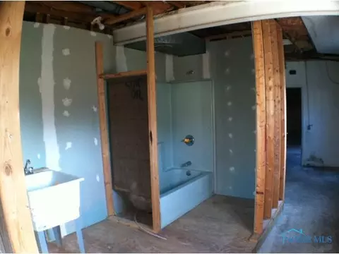 719 E Jackson, West Unity, OH 43570 photo 12