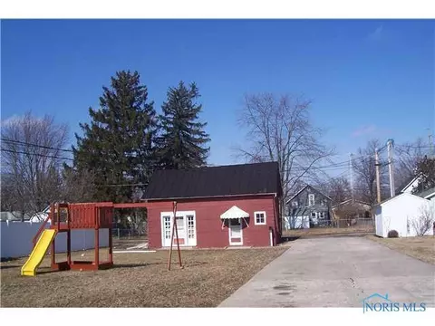 437 E Wilson, Bryan, OH 43506 photo 10