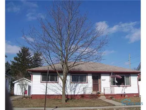 437 E Wilson, Bryan, OH 43506 photo 1