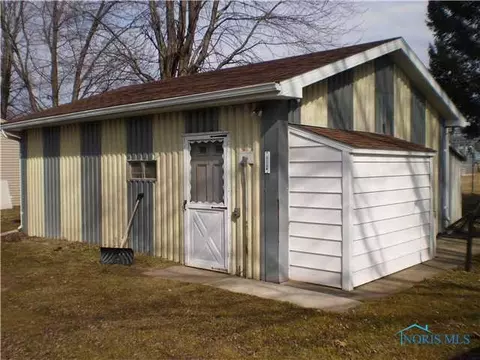 222 Maple, Bradner, OH 43406 photo 3