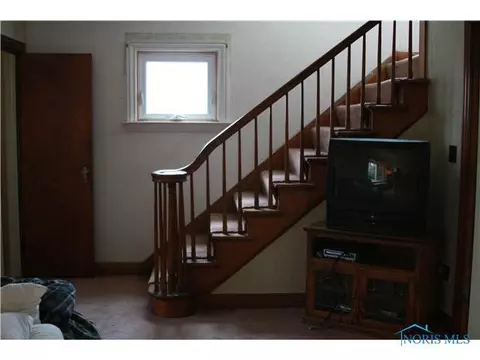 7538 Cedar Pt, Oregon, OH 43616 photo 3