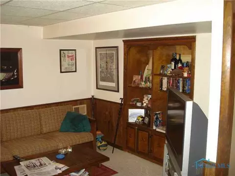 3920 Rohr, Toledo, OH 43613 photo 6