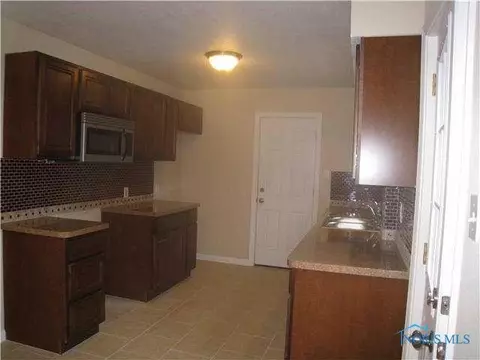 904 Continental, Toledo, OH 43607 photo 3