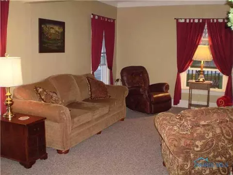 28230 E Broadway, Walbridge, OH 43465 photo 3
