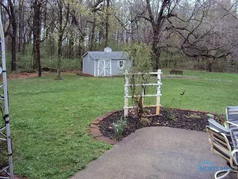 9532 County Road 17, West Unity, OH 43570 photo 12