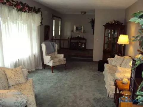 9532 County Road 17, West Unity, OH 43570 photo 5