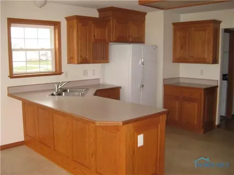 5655 Bermuda, Walbridge, OH 43465 photo 3