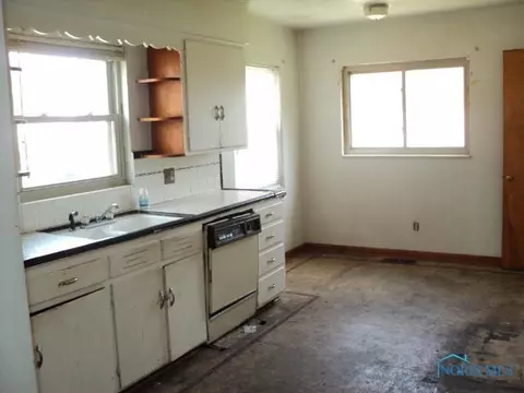 830 Parkside, Toledo, OH 43607 photo 3