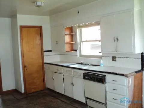 830 Parkside, Toledo, OH 43607 photo 4