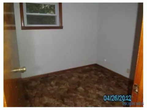 530 E Hamilton, Bryan, OH 43506 photo 5