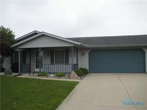 1517 Colonial Ln, Bryan, OH 43506 photo 1