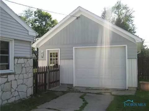 812 S Walnut, Bryan, OH 43506 photo 3