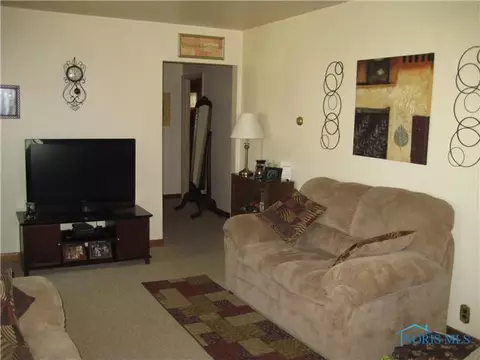 812 S Walnut, Bryan, OH 43506 photo 10