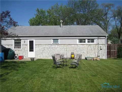 812 S Walnut, Bryan, OH 43506 photo 4