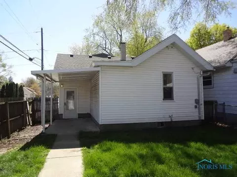 2002 Barrows, Toledo, OH 43613 photo 3