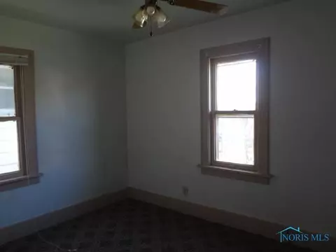 2002 Barrows, Toledo, OH 43613 photo 8