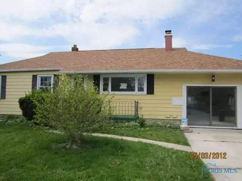1502 Pieper, Oregon, OH 43616 photo 1