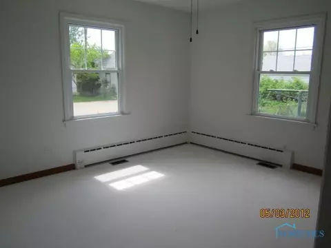 1502 Pieper, Oregon, OH 43616 photo 8