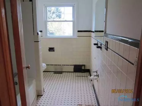 1502 Pieper, Oregon, OH 43616 photo 6