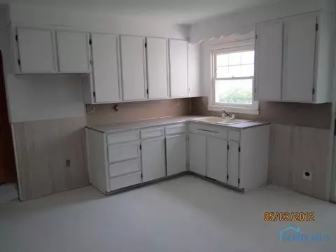 1502 Pieper, Oregon, OH 43616 photo 4