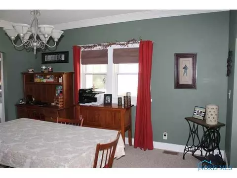 119 E Maple, Deshler, OH 43516 photo 4