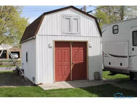119 E Maple, Deshler, OH 43516 photo 13
