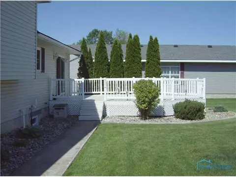 325 E Hamilton, Deshler, OH 43516 photo 12