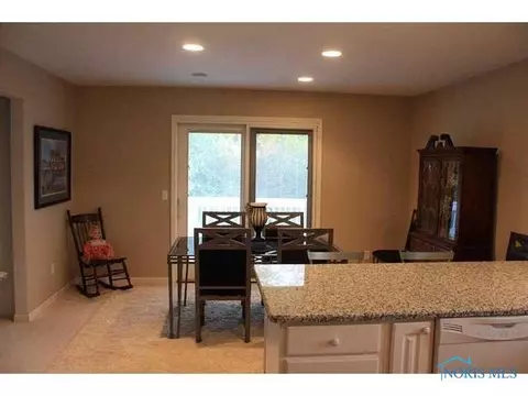 4607 Blackstone E Dr, Maumee, OH 43537 photo 7