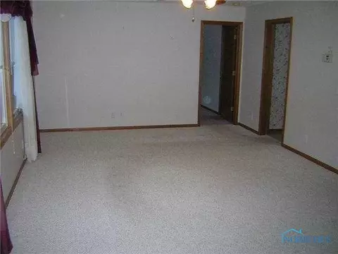 20910 W Yale, Williston, OH 43468 photo 3