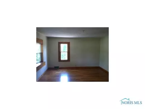 1302 E Wilson, Bryan, OH 43506 photo 6