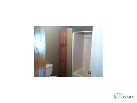 1302 E Wilson, Bryan, OH 43506 photo 8