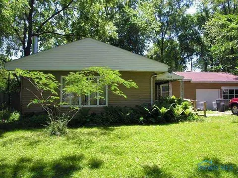 5035 Egger, Toledo, OH 43615 photo 3