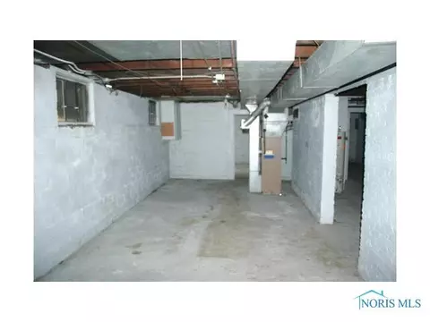 1742 Tecumseh, Toledo, OH 43607 photo 10