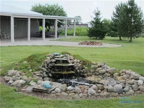 26322 E Broadway, Walbridge, OH 43465 photo 16