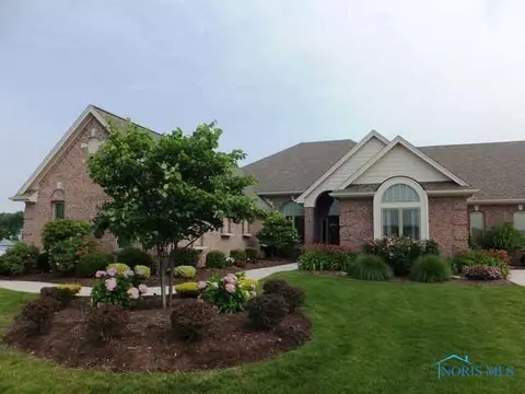 7004 Doe Ct, Maumee, OH 43537 photo 1