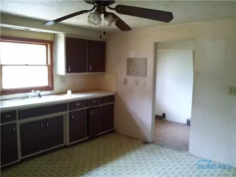 811 Johnson Rd, Paulding, OH 45879 photo 2