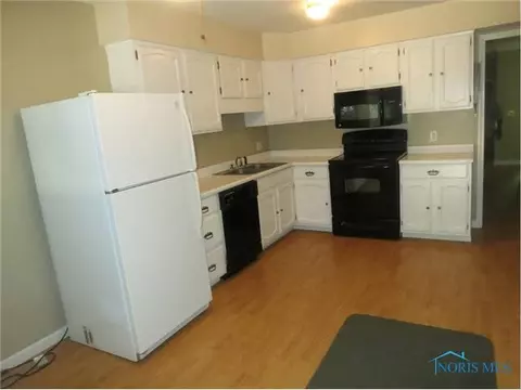 1241 Applegate, Waterville, OH 43566 photo 5