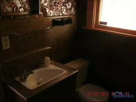 2026 Dorr, Toledo, OH 43607 photo 12