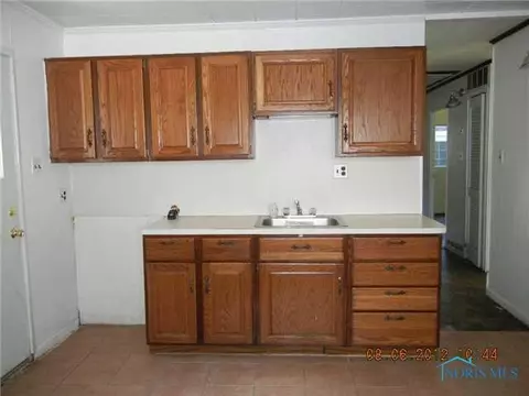 214 Independence, Toledo, OH 43607 photo 3