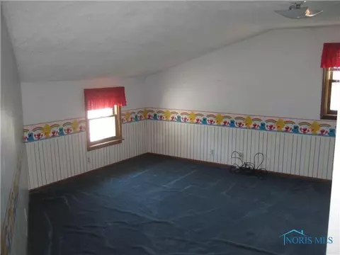 926 S Main St, Bryan, OH 43506 photo 8