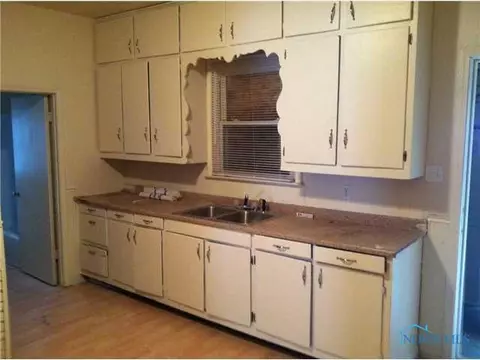 442 E Central, Toledo, OH 43608 photo 3
