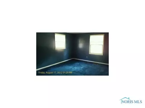 103 Oak Mdws, Bryan, OH 43506 photo 5