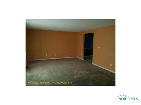 103 Oak Mdws, Bryan, OH 43506 photo 3