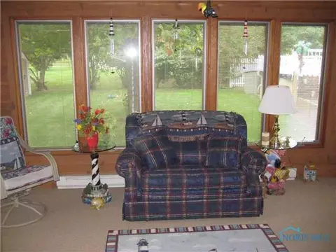 421 Rosemont Ave, Bryan, OH 43506 photo 6